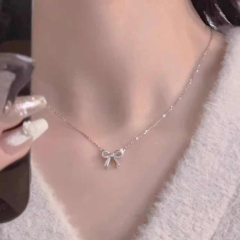 Full Diamond Bow Pendant Necklace Accessories For Women
