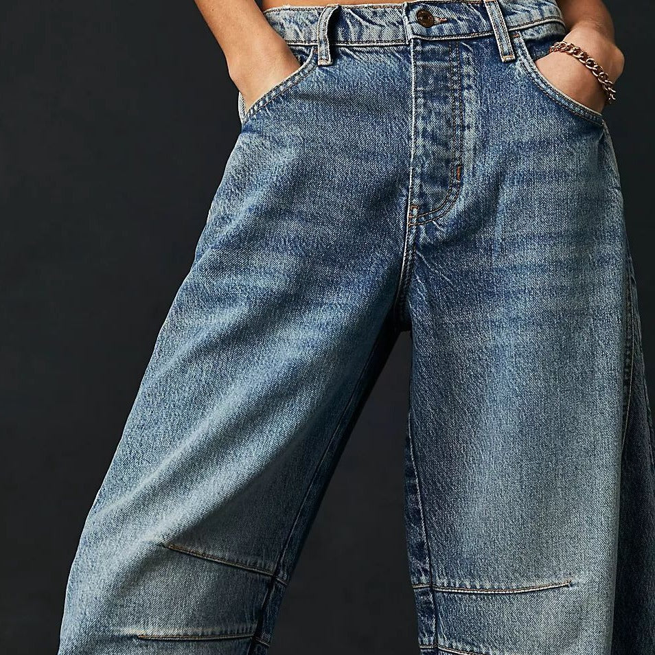 High Stretch Mid-Rise Barrel Jeans met wijde pijpen.
