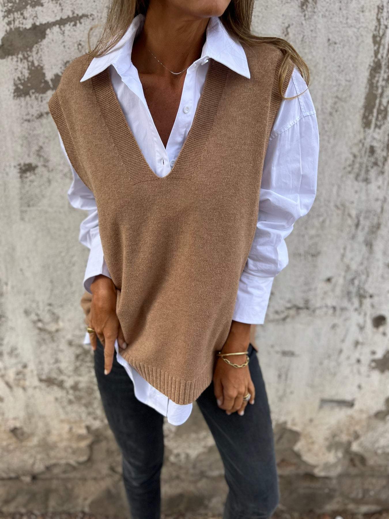 Women's V-neck Knitted Sweater Vest