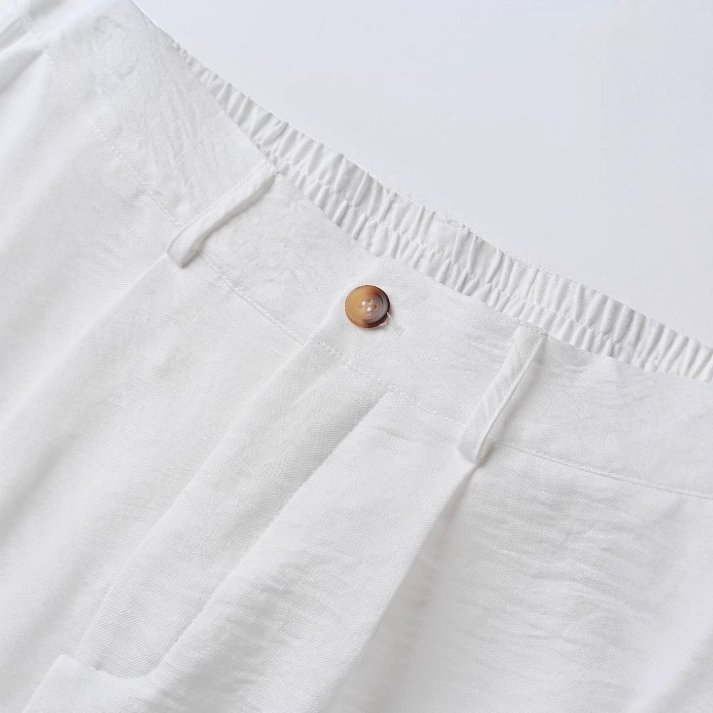 Men's Casual Resort-Style White Button-Fly Shorts