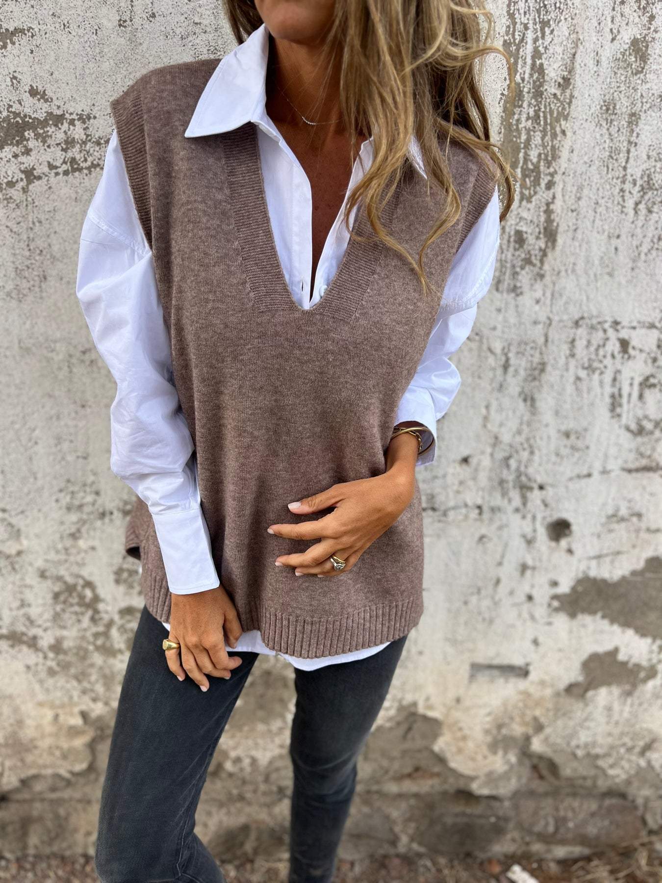 Women's V-neck Knitted Sweater Vest